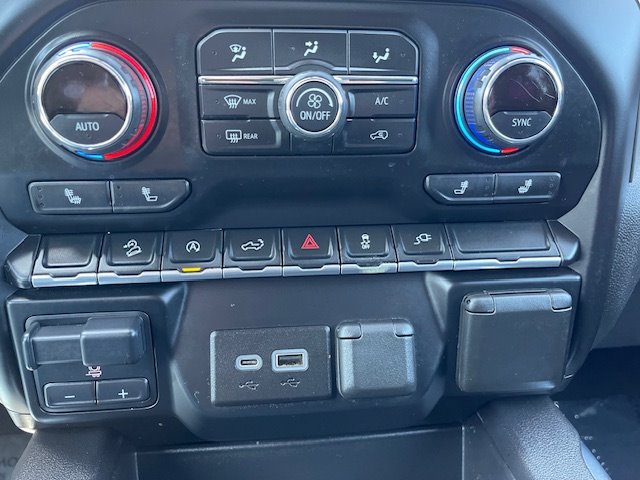 2021 Chevrolet Silverado 1500 RST photo 26